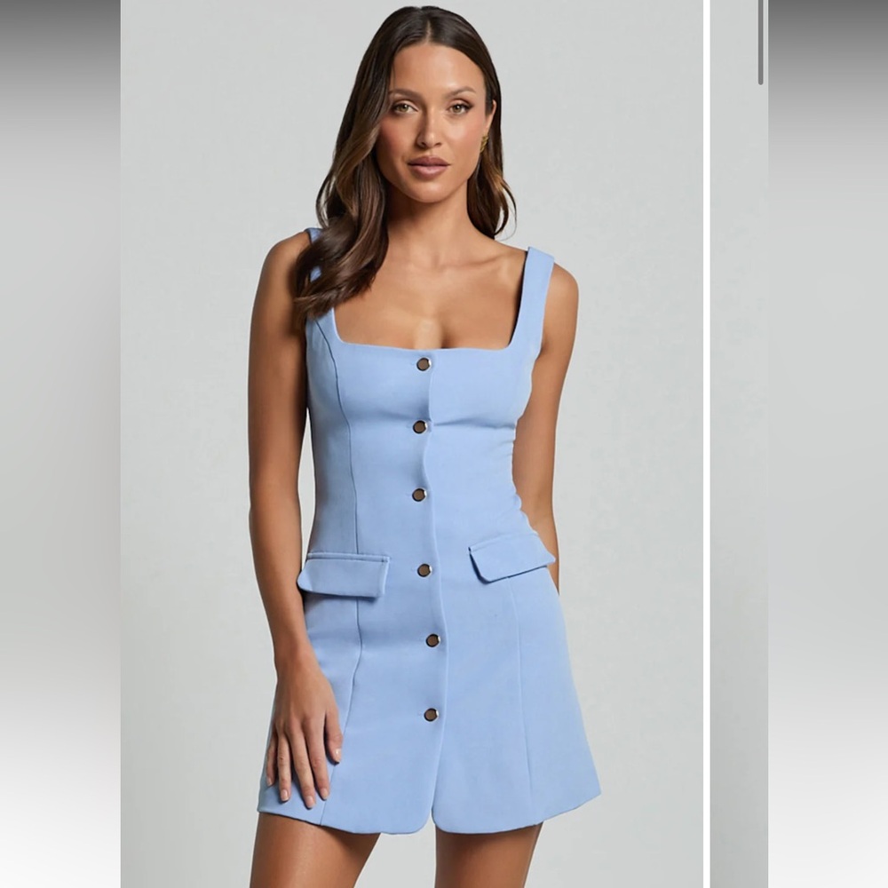 SHOWPO. - KENNA MINI DRESS
Square Neck Button Down Mini Dress in Powder Blue - Picture 1 of 5